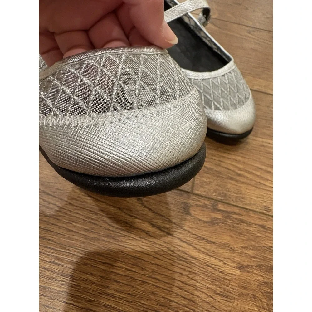 Woman's Ballet Flats Aerosoles Baylee Mary Jane Flat Silver Mesh Metallic Shoes